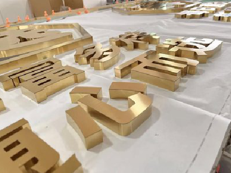 莆田拉丝不锈钢字的特点。